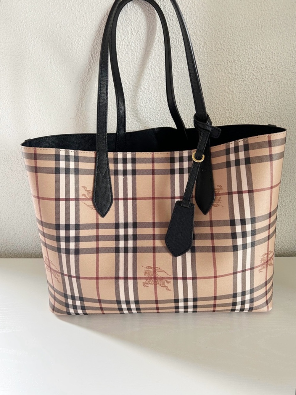 Burberry Haymarket Check Reversible Plaid Black Tote Bag Purse